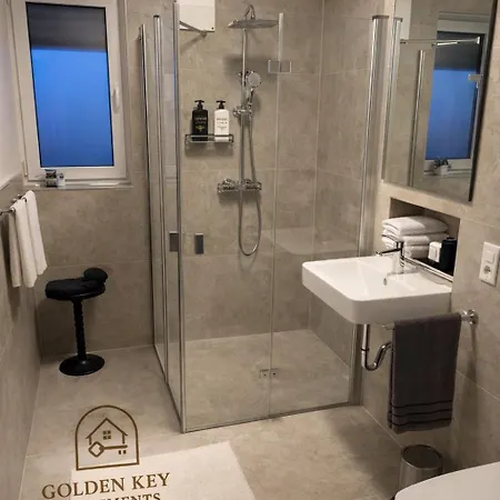 아파트 Exklusives City-apartment Mit Gartenidylle An Den Paderwiesen 파더본