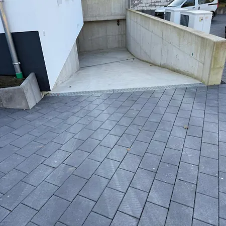Daire Exklusives City-apartment Mit Gartenidylle An Den Paderwiesen