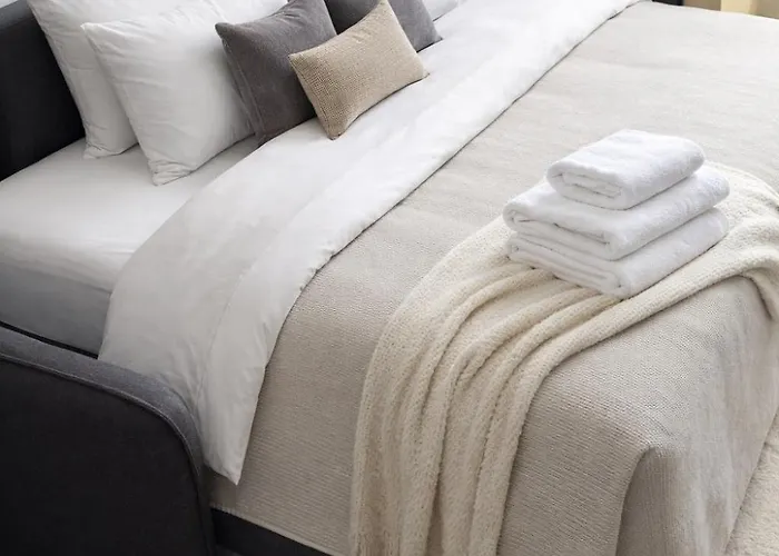 Exklusives City-apartment Mit Gartenidylle An Den Paderwiesen